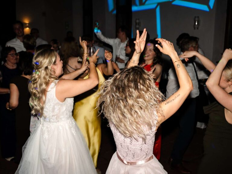 DJ für alle, DJ, Hochzeit, Geburtstag, Firmenevents, Hamburg, Fotobox, Audio Gästebuch Telefon