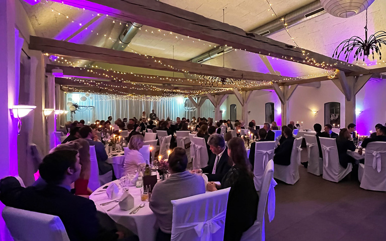 DJ für alle, DJ, Hochzeit, Geburtstag, Firmenevents, Hamburg, Fotobox, Audio Gästebuch Telefon